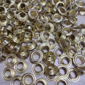 Khoen mắt cáo 8mm Sắt Xi màu Vàng Bịch 1kg Không long đền